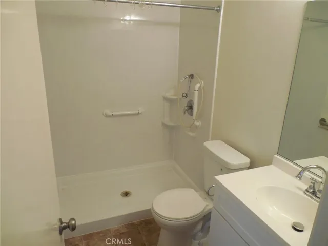 19508 Avenue Of The Oaks C, Newhall, California 91321
