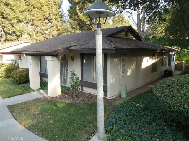 19508 Avenue Of The Oaks C, Newhall, California 91321