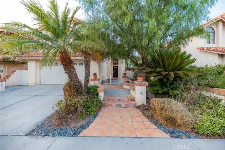 17 Crucillo, Rancho Santa Margarita, California 92688