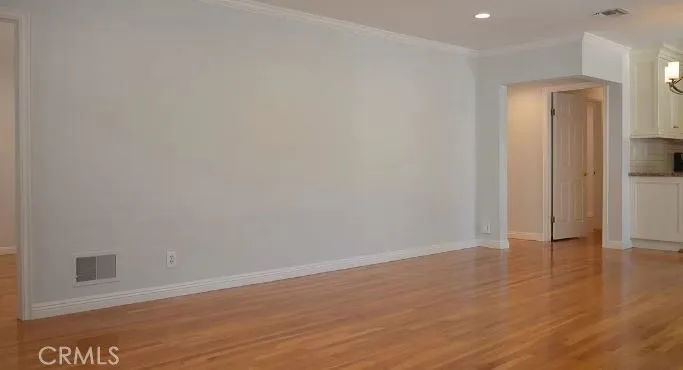20527 Gault Street, Winnetka, California 91306