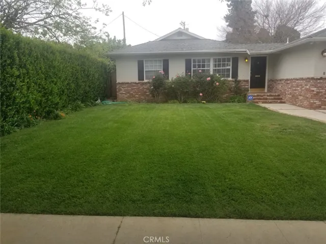 20527 Gault Street, Winnetka, California 91306