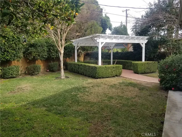 20527 Gault Street, Winnetka, California 91306