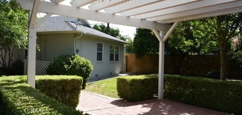 20527 Gault Street, Winnetka, California 91306