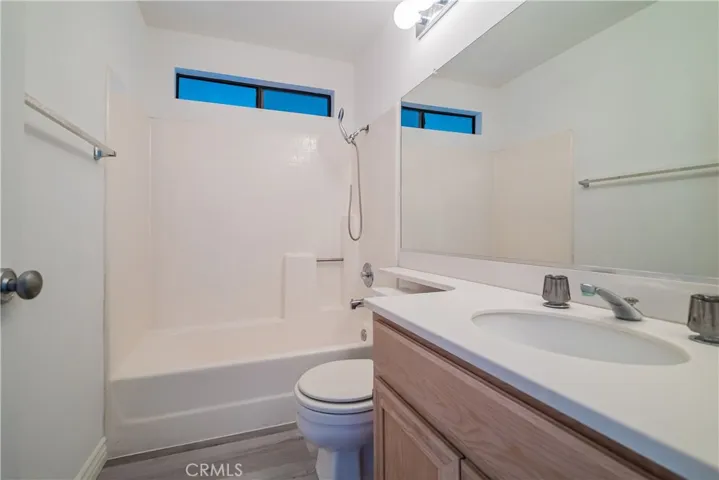 5739 E Stillwater Avenue 15, Orange, California 92869