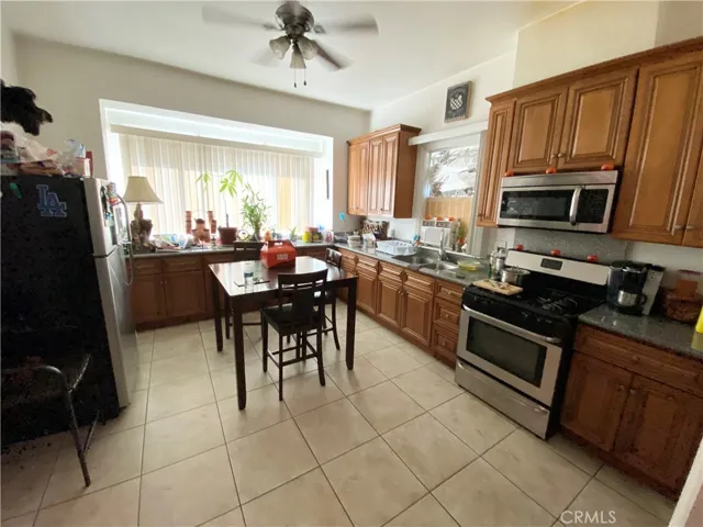 Front unit Kitchen