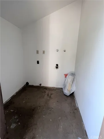 Laundry Toom
