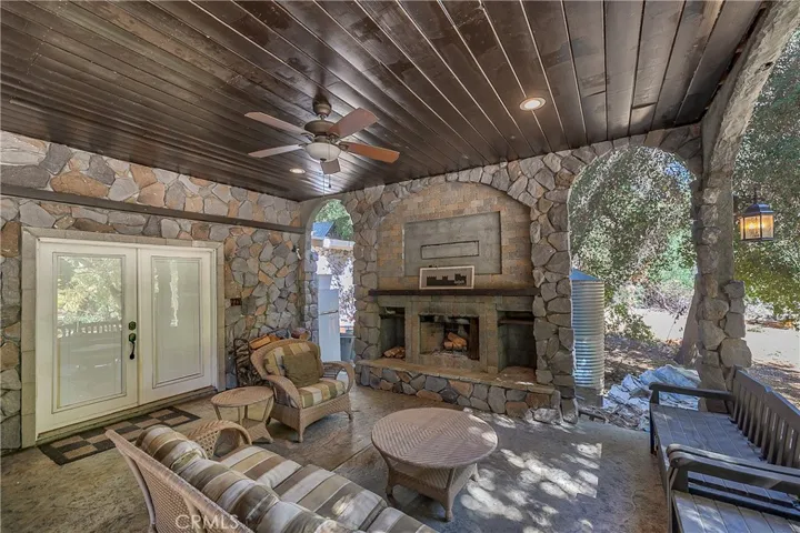 39088 San Francisquito Canyon Road, Green Valley, California 91390