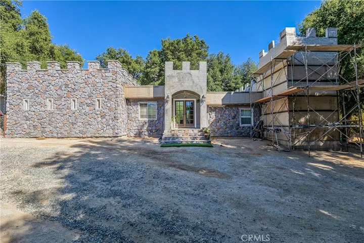 39088 San Francisquito Canyon Road, Green Valley, California 91390