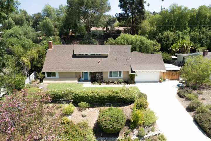 2129 Montrose Drive, Thousand Oaks, California 91362
