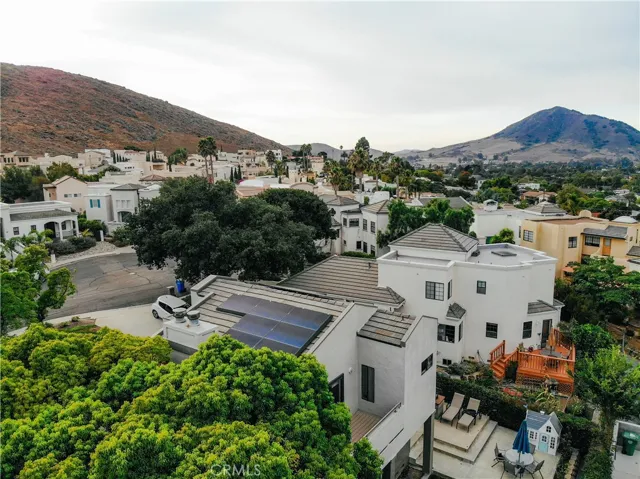 564 Bluerock Court, San Luis Obispo, California 93401