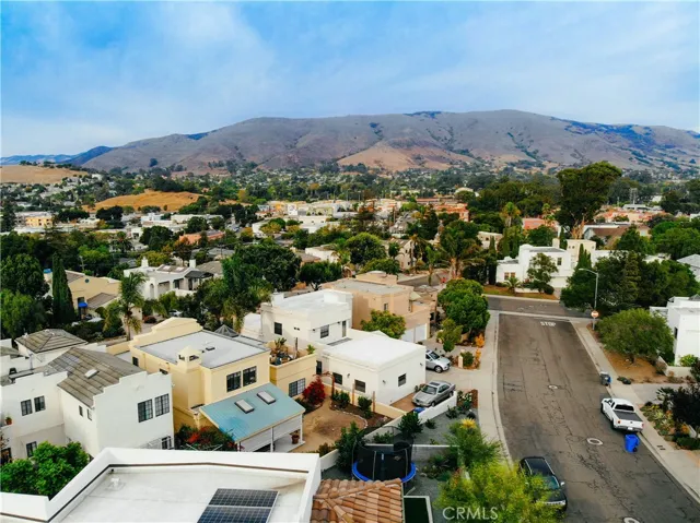 564 Bluerock Court, San Luis Obispo, California 93401