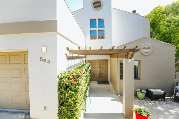 564 Bluerock Court, San Luis Obispo, California 93401