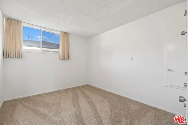 6155 Shenandoah Avenue, Los Angeles, California 90056