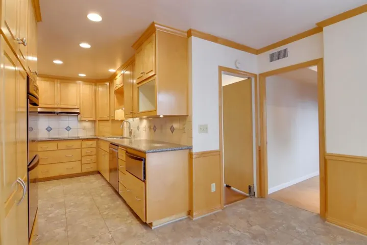 3035 Locust St., San Diego, California 92110
