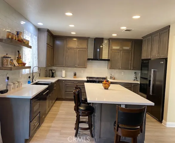 Newly remodeled Kitchen with Custom Cabinets