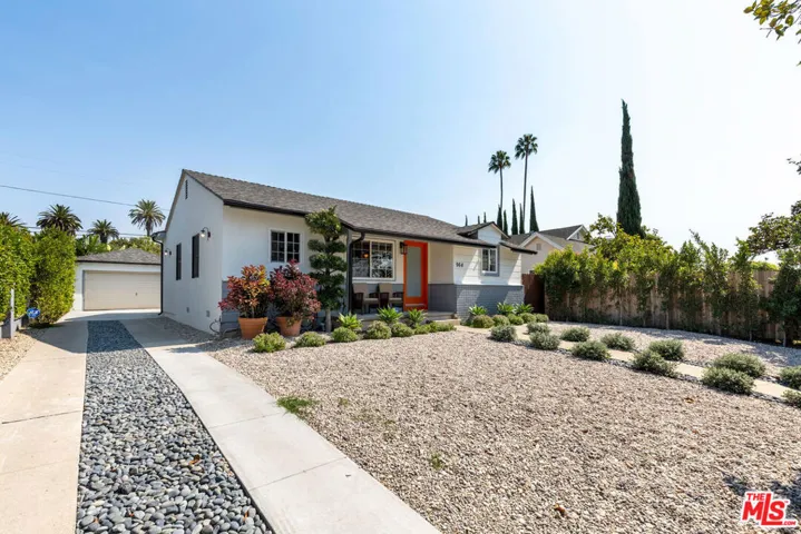964 4th Avenue, Los Angeles, California 90019