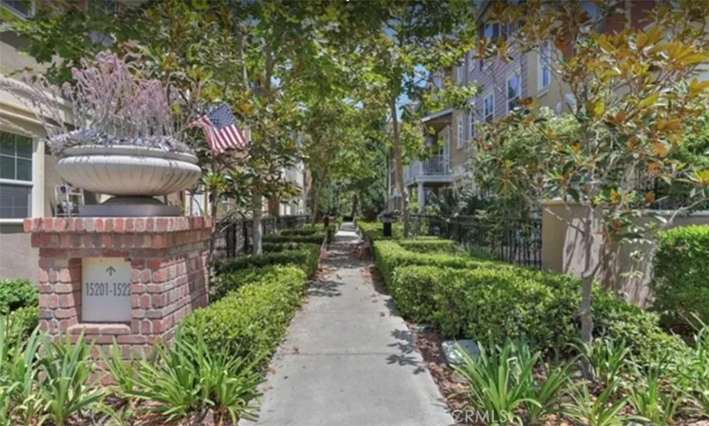15217 Lafayette Way, Tustin, California 92782