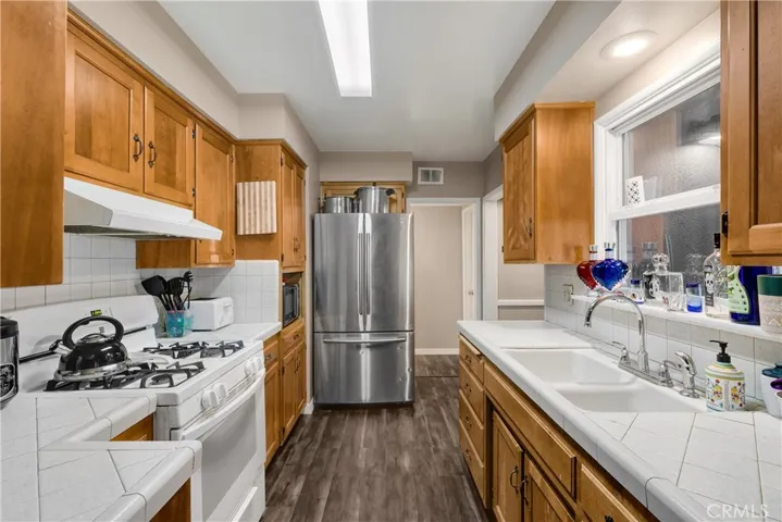 5727 Elm Avenue, San Bernardino, California 92404