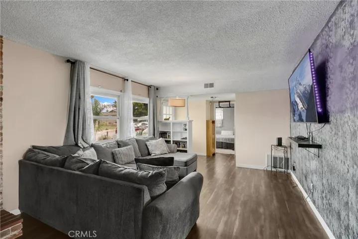 5727 Elm Avenue, San Bernardino, California 92404