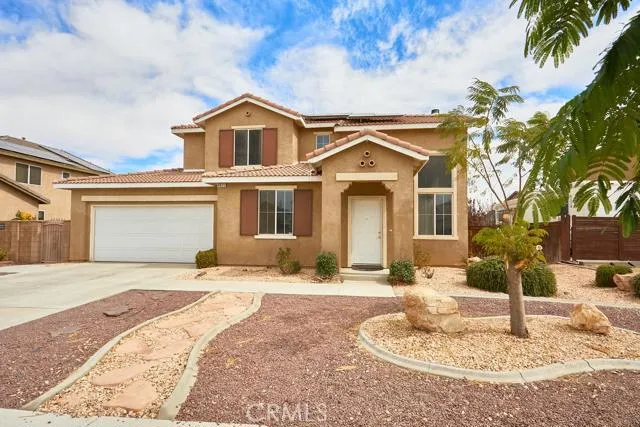 8971 Hydrangea Avenue, Hesperia, California 92344