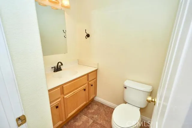 8971 Hydrangea Avenue, Hesperia, California 92344