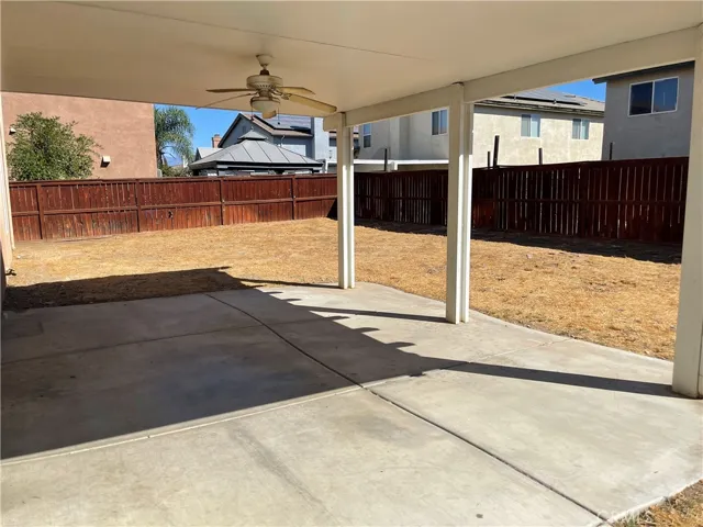 1620 Cedarspring Drive, Hemet, California 92545