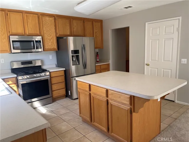 1620 Cedarspring Drive, Hemet, California 92545