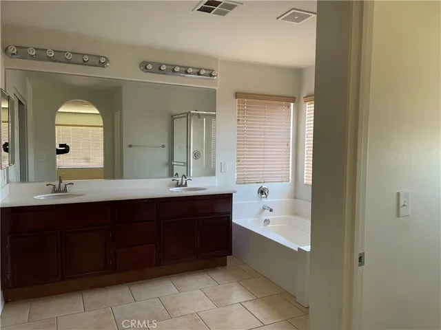 15161 Brucite Road, Victorville, California 92394