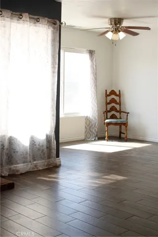 Look into dinning room