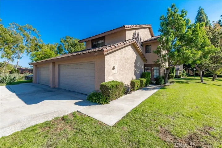 1063 Carmel Circle, Fullerton, California 92833