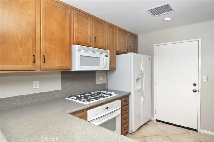 215 Danbrook, Irvine, California 92603
