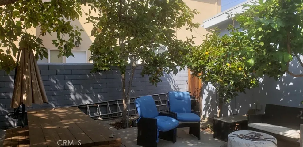 2502 20th St, Santa Monica, California 90405