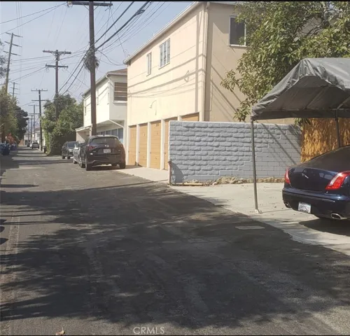 2502 20th St, Santa Monica, California 90405
