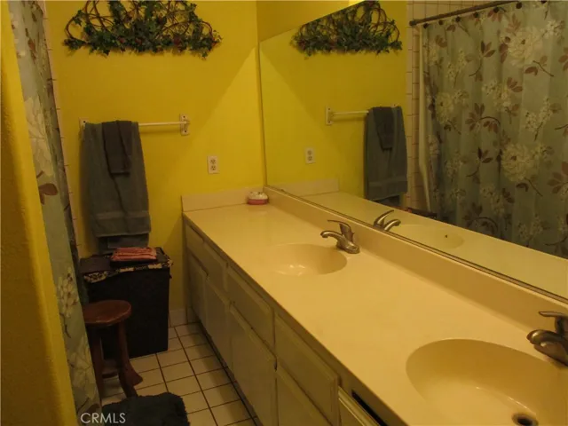 Master Bath Dual Sinks