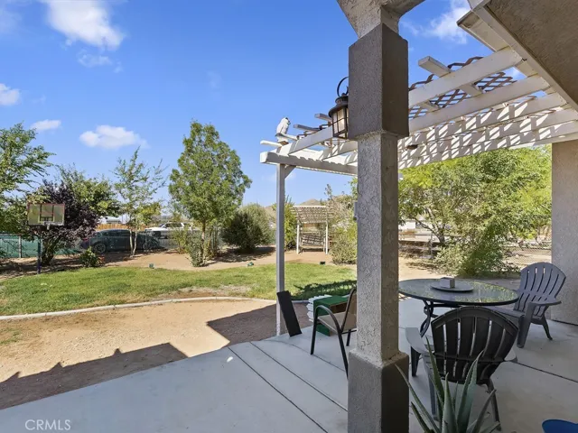 15365 Straight Arrow Road, Apple Valley, California 92307