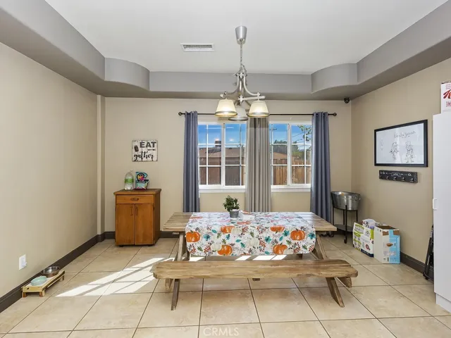 15365 Straight Arrow Road, Apple Valley, California 92307