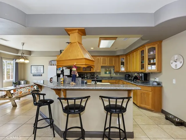 15365 Straight Arrow Road, Apple Valley, California 92307