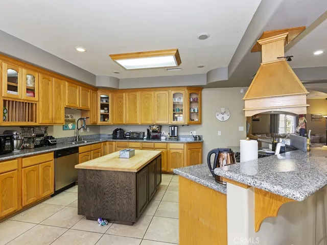 15365 Straight Arrow Road, Apple Valley, California 92307