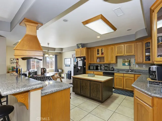 15365 Straight Arrow Road, Apple Valley, California 92307