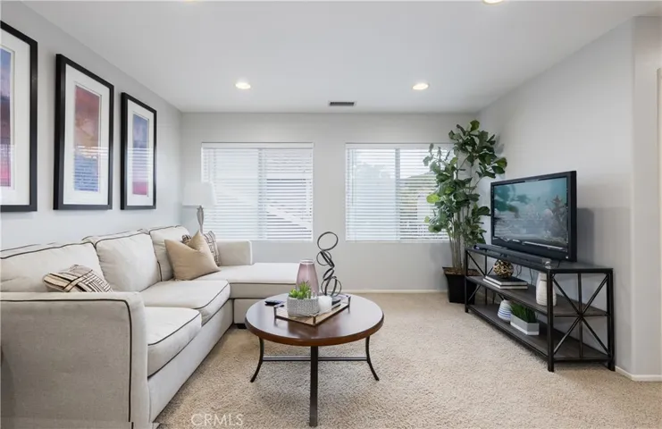 25 Half Moon, Ladera Ranch, California 92694