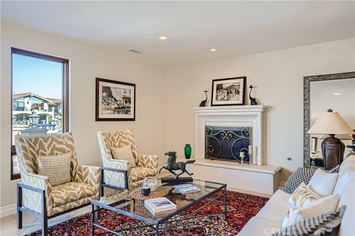 16362 Maruffa Circle, Huntington Beach, California 92649