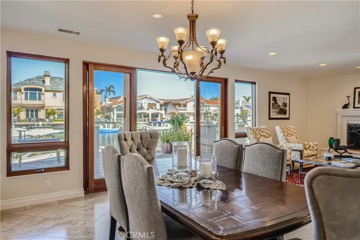 16362 Maruffa Circle, Huntington Beach, California 92649