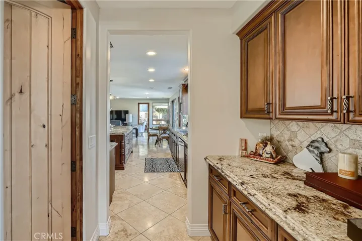 16362 Maruffa Circle, Huntington Beach, California 92649