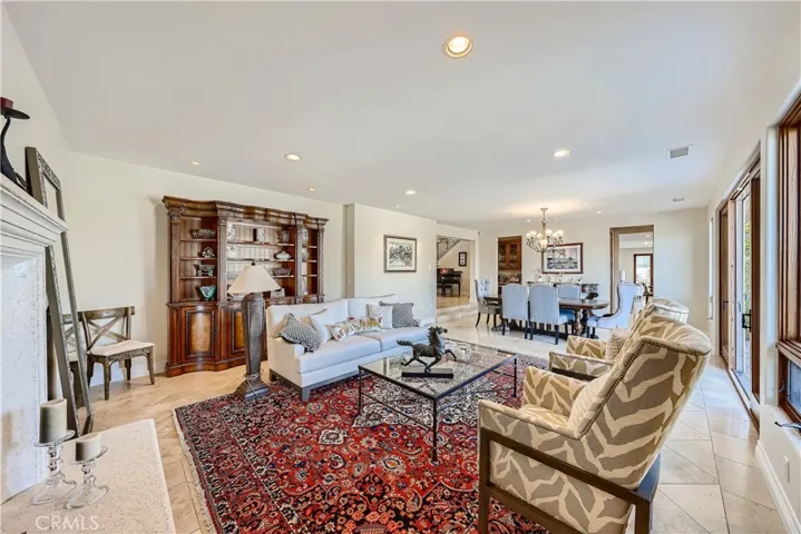 16362 Maruffa Circle, Huntington Beach, California 92649