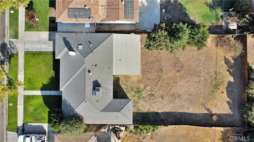 747 W Robinson Avenue, Fresno, California 93705