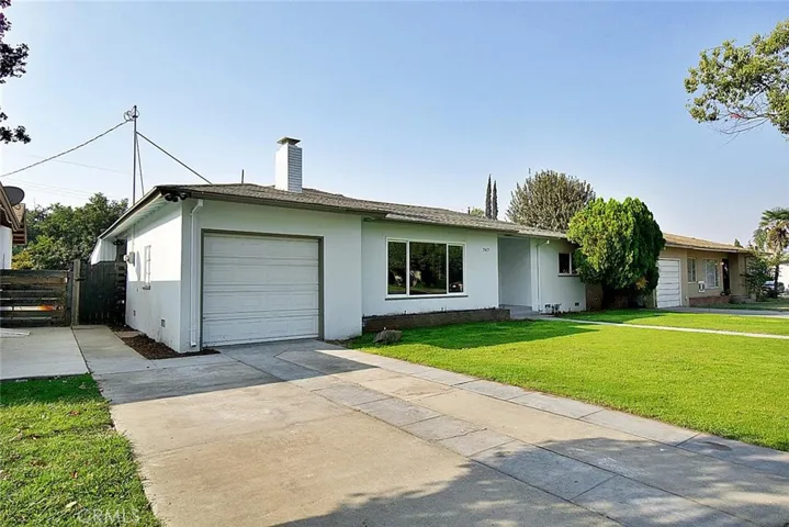 747 W Robinson Avenue, Fresno, California 93705