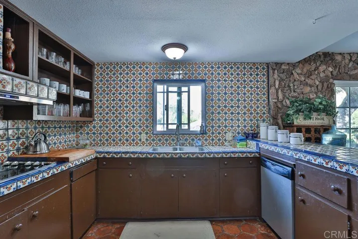1831 Barrett Lake Road, Dulzura, California 91917