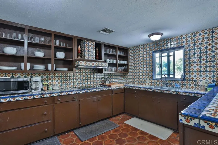 1831 Barrett Lake Road, Dulzura, California 91917