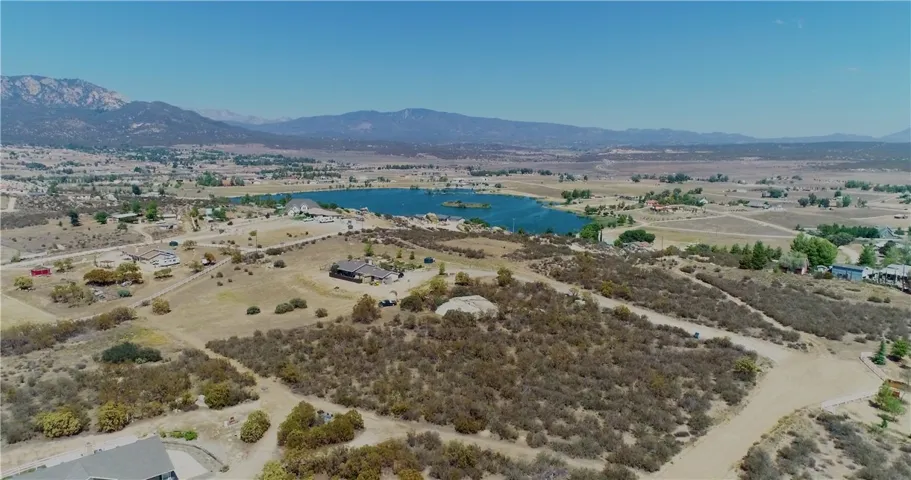 597 Shetland Lane, Aguanga, California 92536