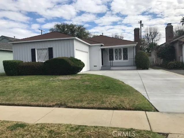 7036 Cantaloupe Avenue, Van Nuys, California 91405